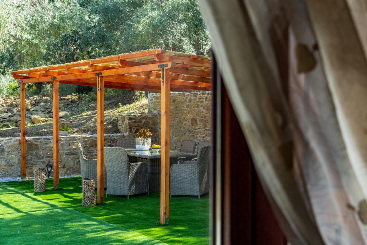 Olive Grove Apartment Skopelos Town Bagian luar foto
